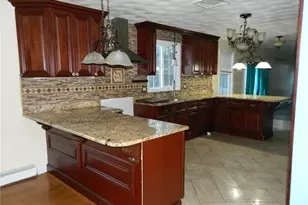 19 Hilton Dr, Johnston, RI 02919 - Photo 8