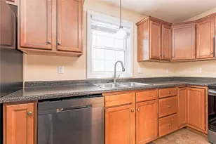 10 Josephine Dr, Charlestown, RI 02813 - Photo 6