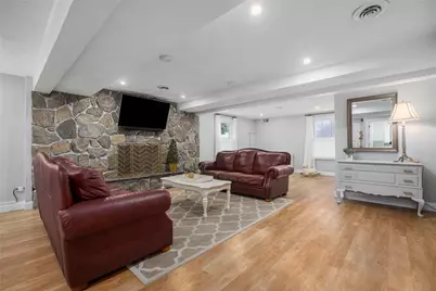 88 Hess Avenue, Warwick, RI 02889 - Photo 18