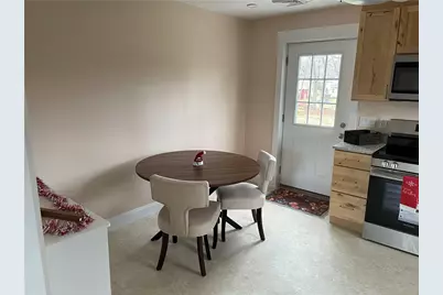 14 Douglas Circle, Smithfield, RI 02828 - Photo 4