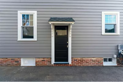 95 Washburn Avenue, East Providence, RI 02916 - Photo 6