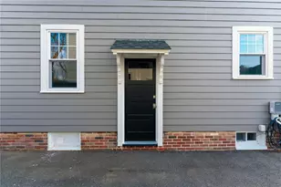 95 Washburn Ave, East Providence, RI 02916 - Photo 6