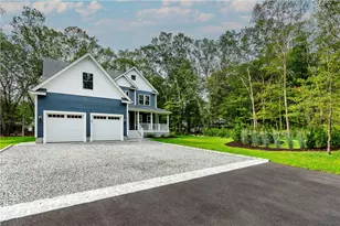 44 Saddlebrook Dr, Warwick, RI 02818 - Photo 4