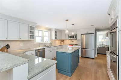 79 Peckham Lane, Middletown, RI 02842 - Photo 20