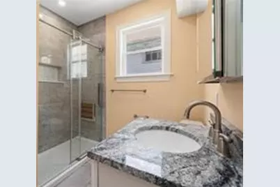 148 Evergreen Street #2, Providence, RI 02906 - Photo 8