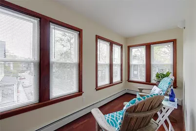 21 Calvert Street #B, Newport, RI 02840 - Photo 6