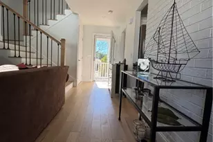 62 Memorial Blvd, Newport, RI 02840 - Photo 8