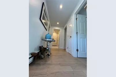 62 Memorial Boulevard, Newport, RI 02840 - Photo 26