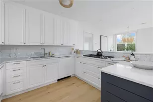 1 Tower Dr, Portsmouth, RI 02871 - Photo 10
