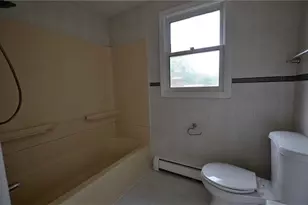 151 Willett Ave, East Providence, RI 02915 - Photo 14