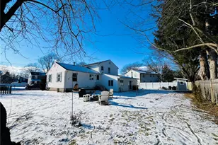 11 Hollow Ridge Rd, East Providence, RI 02916 - Photo 38