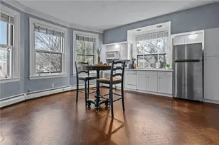 265 Bowen St, Providence, RI 02906 - Photo 8