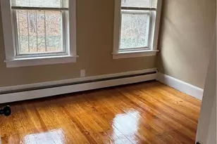 744 Providence St, West Warwick, RI 02893 - Photo 10