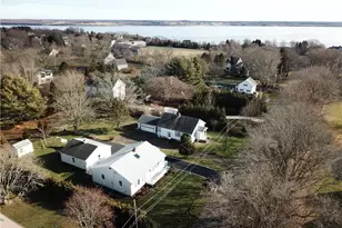 222 Peckham Ave, Middletown, RI 02842 - Photo 28