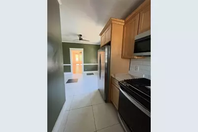 140 Woodbine Street #2, Providence, RI 02906 - Photo 2