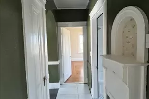 140 Woodbine St, Providence, RI 02906 - Photo 6