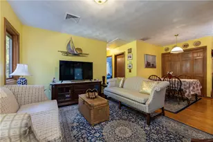 8 Robin Dr, North Kingstown, RI 02852 - Photo 42