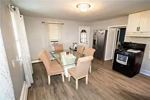 154 Camden Ave, Providence, RI 02908 - Photo 4