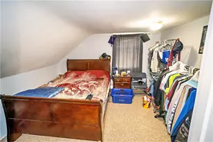 154 Camden Ave, Providence, RI 02908 - Photo 12