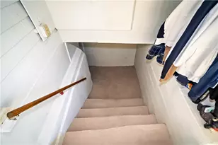 154 Camden Ave, Providence, RI 02908 - Photo 18