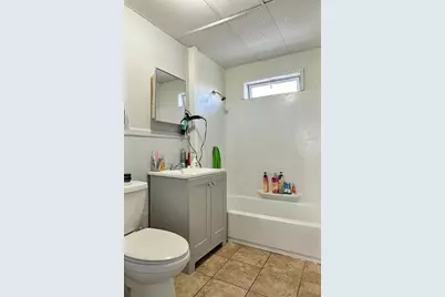 187 Sisson Street, Pawtucket, RI 02860 - Photo 24