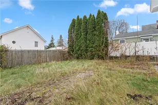 73 Wainwright St, Providence, RI 02908 - Photo 32