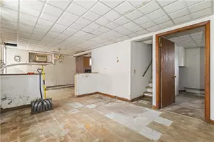 73 Wainwright St, Providence, RI 02908 - Photo 26