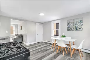 43 Jenkins St, Providence, RI 02906 - Photo 4