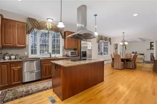 20 Bailey Blvd, East Greenwich, RI 02818 - Photo 12