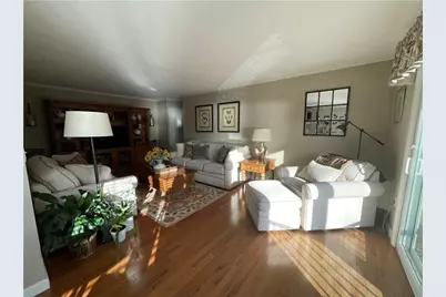 41 Bullocks Point Avenue #3B, East Providence, RI 02915 - Photo 4