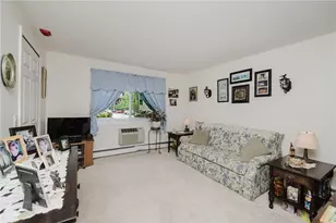 494 Putnam Pike, Smithfield, RI 02828 - Photo 12