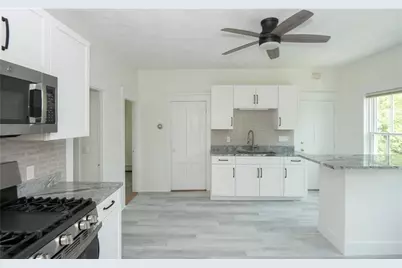 7 Howe Street, Bristol, RI 02809 - Photo 16