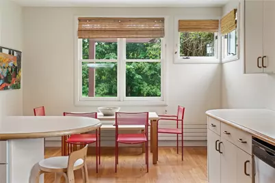 175 Ruggles Avenue, Newport, RI 02840 - Photo 8