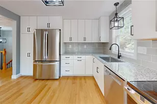 112 Cranberry Ridge Rd, Glocester, RI 02857 - Photo 6