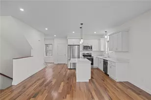 11 Stone St, Providence, RI 02904 - Photo 6