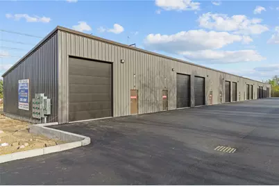 2360 Plainfield Pike #8, Cranston, RI 02921 - Photo 2