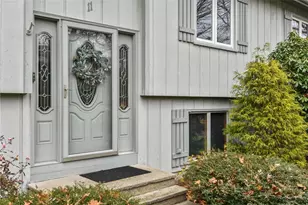 11 Genoa St, North Providence, RI 02904 - Photo 4