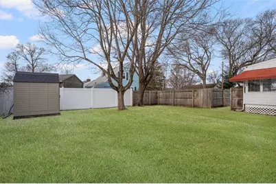 77 Buttonwoods Avenue, Warwick, RI 02886 - Photo 36