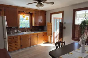 18 Fairmont Ave, Pawtucket, RI 02860 - Photo 6