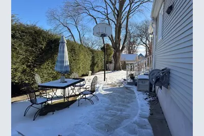 18 Fairmont Avenue, Pawtucket, RI 02860 - Photo 16