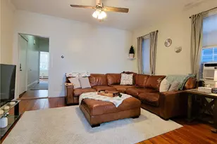 102 Broadway, Newport, RI 02840 - Photo 6