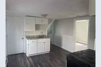 10 Ryan Avenue #1, Bristol, RI 02809 - Photo 2