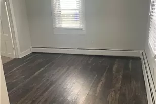 10 Ryan Ave, Bristol, RI 02809 - Photo 6