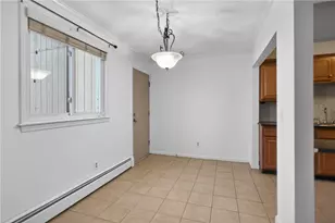 400 New River Rd, Lincoln, RI 02838 - Photo 8