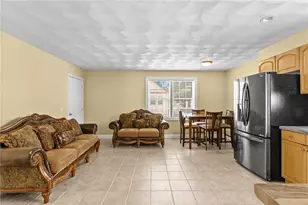 21 Steere Ave, Providence, RI 02909 - Photo 6