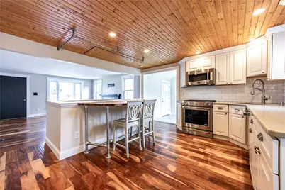 35 Cushman Street, Pawtucket, RI 02861 - Photo 6