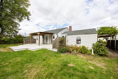 35 Cushman Street, Pawtucket, RI 02861 - Photo 26