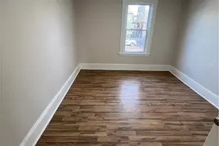 34 Heroux Ave, Woonsocket, RI 02895 - Photo 6