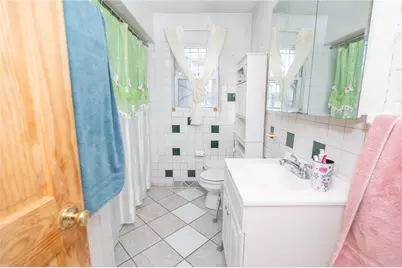 138 Oxford Street, Providence, RI 02905 - Photo 14