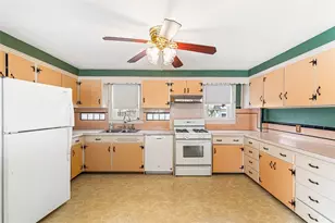 359 Williston Way, Pawtucket, RI 02861 - Photo 8